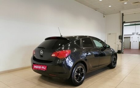 Opel Astra J, 2012 год, 675 150 рублей, 2 фотография