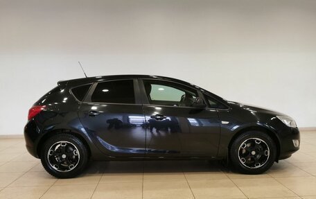 Opel Astra J, 2012 год, 675 150 рублей, 6 фотография