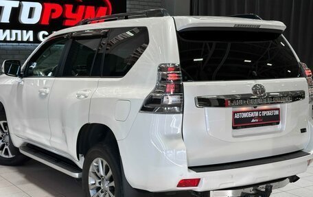 Toyota Land Cruiser Prado 150 рестайлинг 2, 2016 год, 3 967 000 рублей, 10 фотография