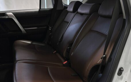 Toyota Land Cruiser Prado 150 рестайлинг 2, 2016 год, 3 967 000 рублей, 15 фотография