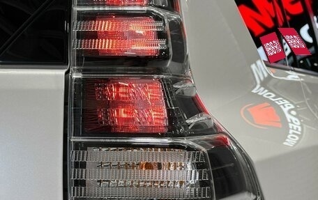 Toyota Land Cruiser Prado 150 рестайлинг 2, 2016 год, 3 967 000 рублей, 8 фотография