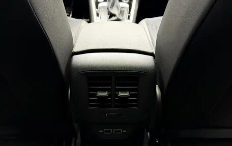 Volkswagen T-Roc I, 2022 год, 1 931 000 рублей, 16 фотография