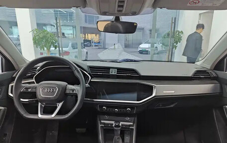 Audi Q3, 2022 год, 2 349 001 рублей, 6 фотография