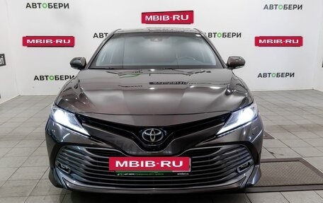 Toyota Camry, 2019 год, 2 855 200 рублей, 2 фотография