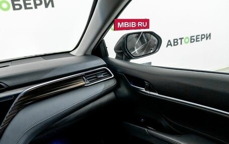 Toyota Camry, 2019 год, 2 855 200 рублей, 10 фотография