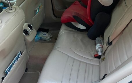 Mercedes-Benz C-Класс, 2015 год, 1 900 000 рублей, 8 фотография