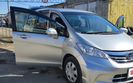 Honda Freed I, 2012 год, 1 430 000 рублей, 5 фотография