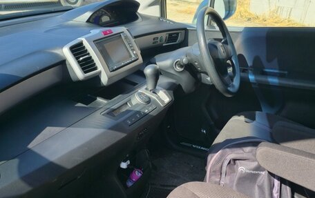 Honda Freed I, 2012 год, 1 430 000 рублей, 21 фотография