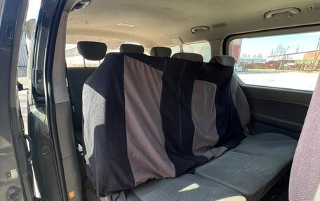 Hyundai H-1 II рестайлинг, 2011 год, 800 000 рублей, 8 фотография