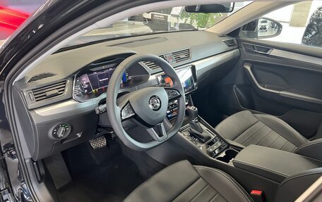 Skoda Superb III рестайлинг, 2025 год, 3 050 000 рублей, 14 фотография