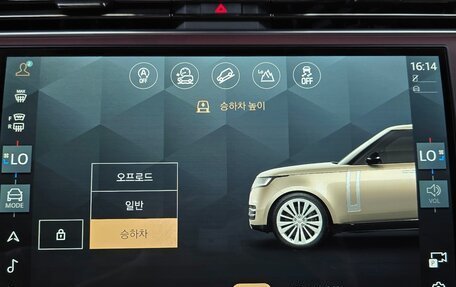 Land Rover Range Rover IV рестайлинг, 2025 год, 20 950 000 рублей, 31 фотография