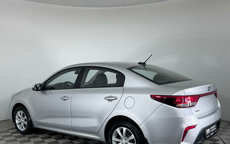 KIA Rio IV, 2018 год, 1 499 000 рублей, 7 фотография