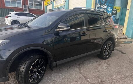 Toyota RAV4, 2016 год, 2 280 000 рублей, 14 фотография