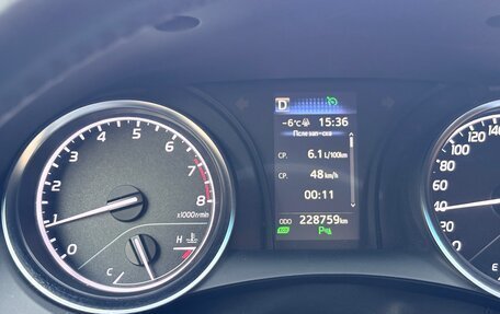 Toyota Camry, 2020 год, 2 190 000 рублей, 17 фотография