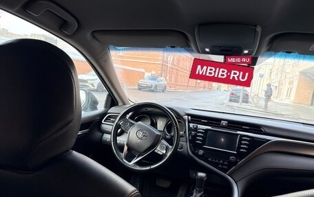 Toyota Camry, 2020 год, 2 190 000 рублей, 15 фотография