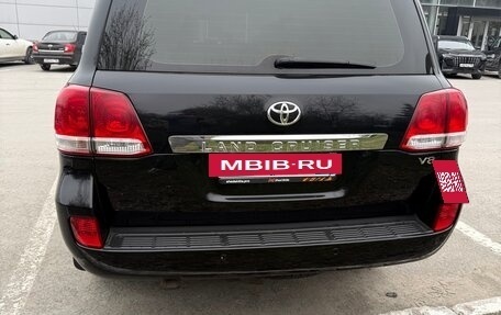 Toyota Land Cruiser 200, 2011 год, 2 900 000 рублей, 5 фотография