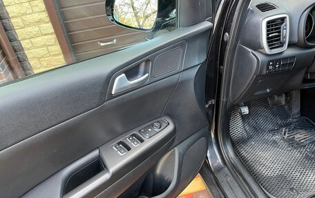 KIA Sportage IV рестайлинг, 2019 год, 2 100 000 рублей, 6 фотография