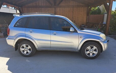 Toyota RAV4, 2004 год, 800 000 рублей, 2 фотография