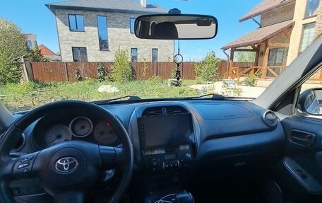 Toyota RAV4, 2004 год, 800 000 рублей, 5 фотография