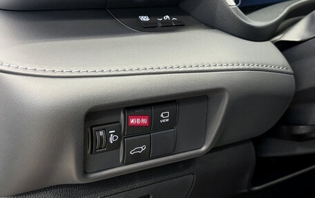 Toyota Highlander, 2025 год, 5 500 000 рублей, 13 фотография