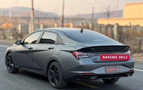 Hyundai Elantra, 2023 год, 1 500 000 рублей, 4 фотография