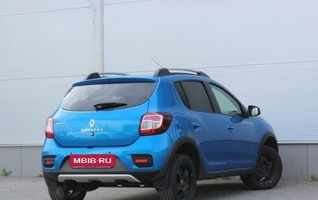 Renault Sandero II рестайлинг, 2014 год, 847 000 рублей, 2 фотография