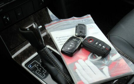 Toyota Camry, 2017 год, 2 360 000 рублей, 18 фотография