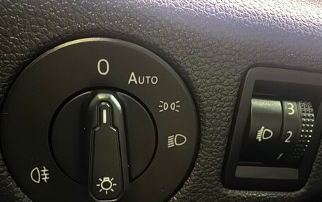 Volkswagen Lavida, 2023 год, 1 360 000 рублей, 14 фотография