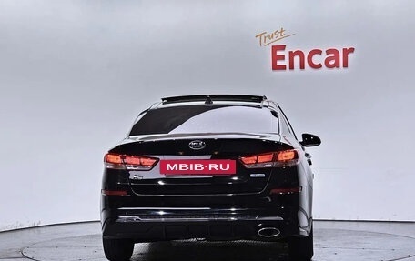 KIA K5 II, 2019 год, 1 700 000 рублей, 4 фотография