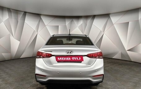 Hyundai Solaris II рестайлинг, 2018 год, 979 000 рублей, 7 фотография