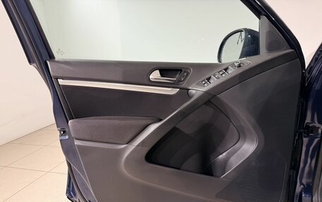 Volkswagen Tiguan I, 2011 год, 1 290 000 рублей, 14 фотография