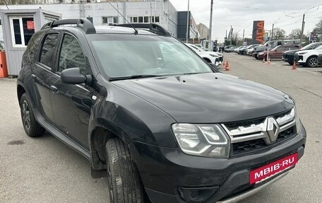 Renault Duster I рестайлинг, 2017 год, 879 000 рублей, 3 фотография