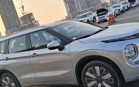 Mitsubishi Outlander, 2026 год, 7 090 000 рублей, 5 фотография