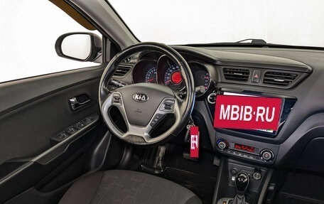 KIA Rio III рестайлинг, 2016 год, 1 200 000 рублей, 27 фотография