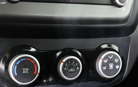 KIA Rio III рестайлинг, 2015 год, 1 049 990 рублей, 19 фотография