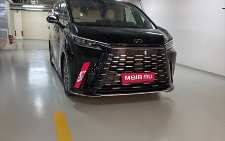 Lexus LM, 2024 год, 16 000 000 рублей, 1 фотография