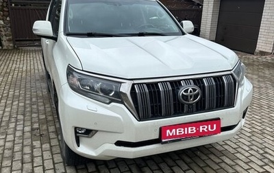 Toyota Land Cruiser Prado 150 рестайлинг 2, 2018 год, 4 300 000 рублей, 1 фотография