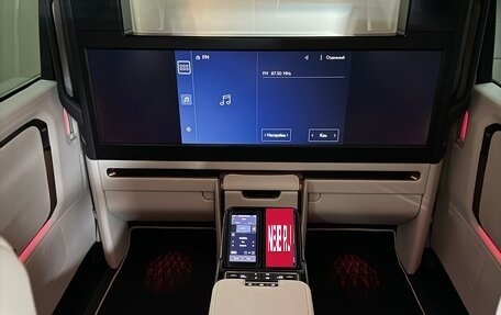 Lexus LM, 2024 год, 16 000 000 рублей, 10 фотография