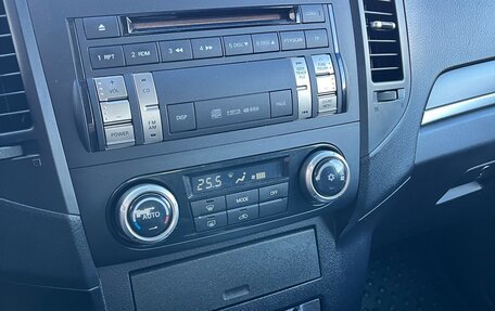 Mitsubishi Pajero IV, 2008 год, 1 300 000 рублей, 8 фотография