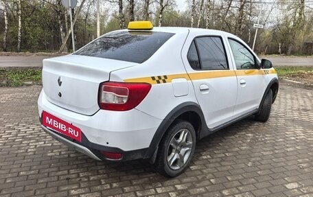 Renault Logan II, 2021 год, 900 000 рублей, 3 фотография