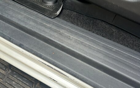 Toyota Land Cruiser Prado 150 рестайлинг 2, 2018 год, 4 300 000 рублей, 6 фотография