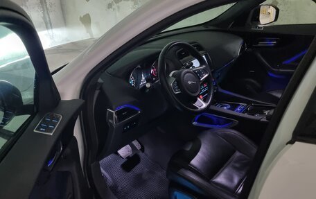 Jaguar F-Pace, 2020 год, 3 800 000 рублей, 12 фотография