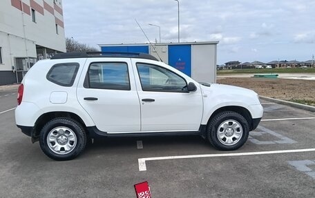 Renault Duster I рестайлинг, 2014 год, 700 000 рублей, 2 фотография