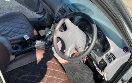 Nissan Sunny B15, 2000 год, 230 000 рублей, 6 фотография