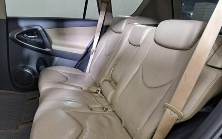 Toyota RAV4, 2011 год, 1 530 000 рублей, 15 фотография