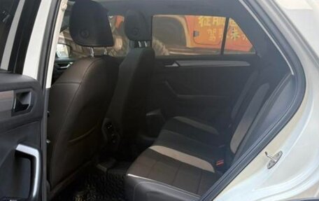 Volkswagen T-Roc I, 2022 год, 1 410 000 рублей, 9 фотография