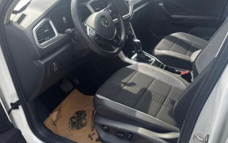 Volkswagen T-Roc I, 2022 год, 1 345 000 рублей, 7 фотография