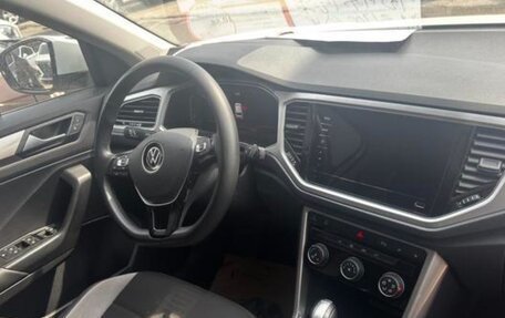 Volkswagen T-Roc I, 2022 год, 1 345 000 рублей, 9 фотография