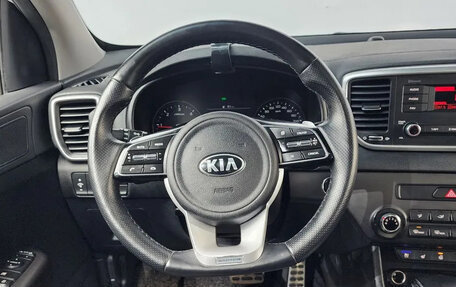 KIA Sportage IV рестайлинг, 2021 год, 1 700 000 рублей, 11 фотография