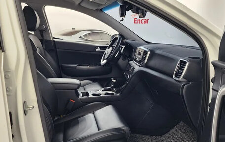 KIA Sportage IV рестайлинг, 2021 год, 1 700 000 рублей, 7 фотография